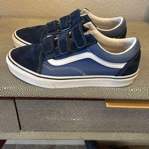 Mens vans size 8